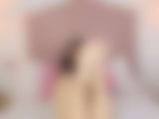 CloeSanz's Live Sex Cam Show