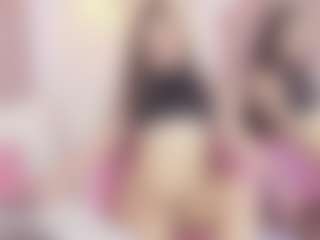Live cam show with CloeSanz - Italian on CamClone | colombia