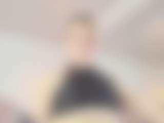 CloeSanz's Live Sex Cam Show