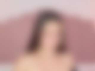 CloeSanz's Live Sex Cam Show