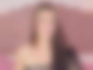 CloeSanz's Live Sex Cam Show