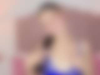CloeSanz's Live Sex Cam Show
