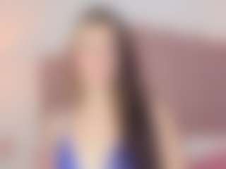 CloeSanz's Live Sex Cam Show