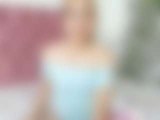 Live cam show with MarceHairy - New Blowjob on Camsoda