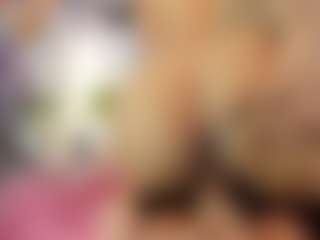 miakitye's Live Sex Cam Show