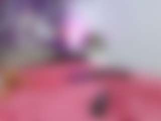 miakitye's Live Sex Cam Show