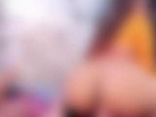 miakitye's Live Sex Cam Show