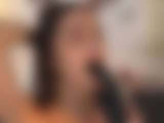 MiaPerry's Live Sex Cam Show