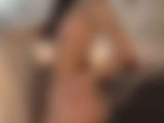 MiaPerry's Live Sex Cam Show
