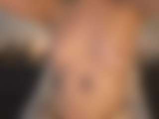 MiaPerry's Live Sex Cam Show