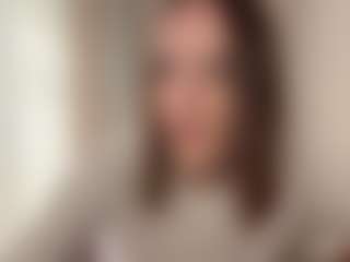 PollyDekeyzer's Live Sex Cam Show