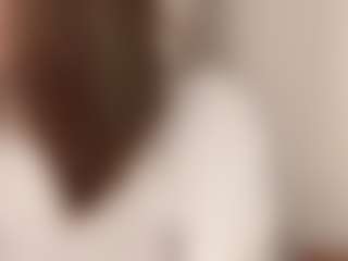 PollyDekeyzer's Live Sex Cam Show