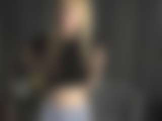 RoxyStroh's Live Sex Cam Show