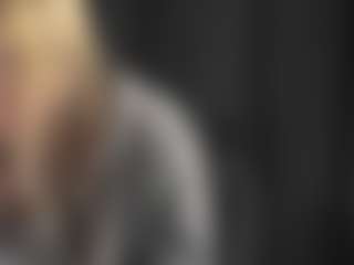 Live cam show with RoxyStroh - Blonde Hair on Camsoda