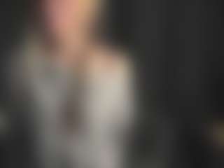 RoxyStroh's Live Sex Cam Show
