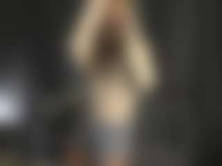 RoxyStroh's Live Sex Cam Show