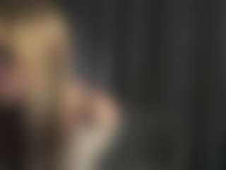RoxyStroh's Live Sex Cam Show