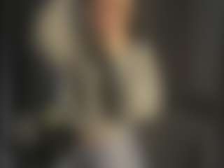 RoxyStroh's Live Sex Cam Show