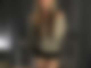 RoxyStroh's Live Sex Cam Show