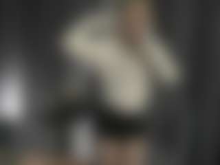 RoxyStroh's Live Sex Cam Show