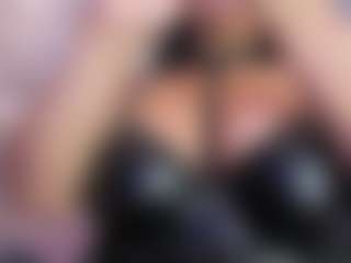 Live cam show with Clarigil-am - New Blowjob on Camsoda
