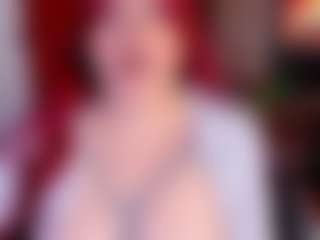 frecklesofcolors MILF webcam performer live streaming