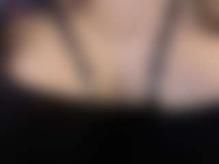 iris-moon's Live Sex Cam Show