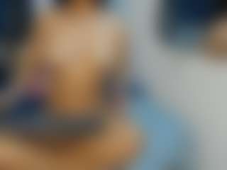 Camilax8's Live Sex Cam Show