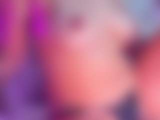 LuuCamell's Live Sex Cam Show