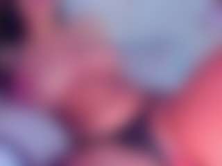 LuuCamell's Live Sex Cam Show