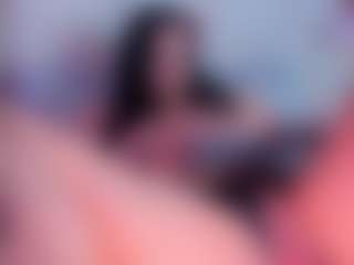 LuuCamell's Live Sex Cam Show
