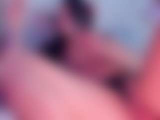LuuCamell's Live Sex Cam Show