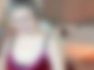 Live cam show with Ella-Clark - Interactivetoy Mature on crypto-cams