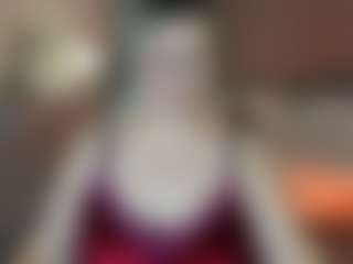 Live cam show with Ella-Clark - Amateur MILF on crypto-cams