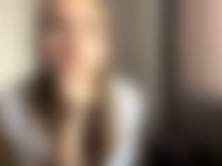Mia's Live Sex Cam Show