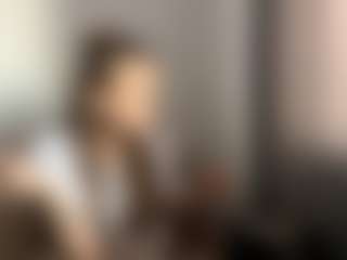 Mia's Live Sex Cam Show