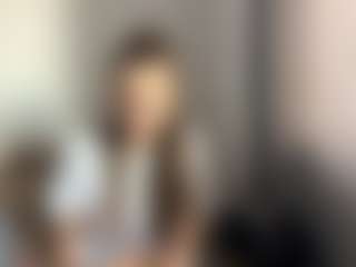 Mia's Live Sex Cam Show
