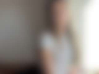 Mia's Live Sex Cam Show