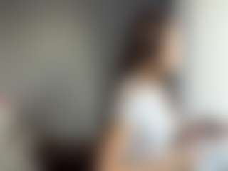 Mia's Live Sex Cam Show