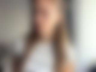 Mia's Live Sex Cam Show