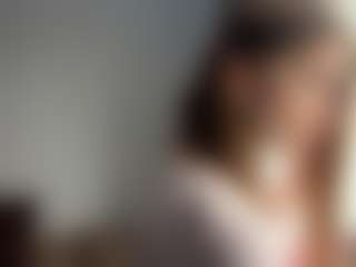 Mia's Live Sex Cam Show