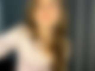 Mia's Live Sex Cam Show