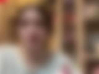 ZellaWolfenbarger's Live Sex Cam Show