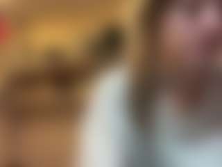 ZellaWolfenbarger's Live Sex Cam Show