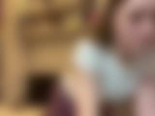 ZellaWolfenbarger's Live Sex Cam Show