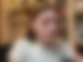 ZellaWolfenbarger's Live Sex Cam Show
