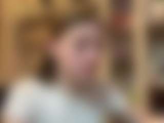 ZellaWolfenbarger's Live Sex Cam Show