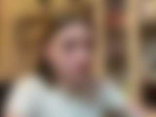 ZellaWolfenbarger's Live Sex Cam Show