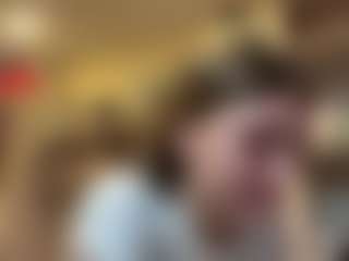 ZellaWolfenbarger's Live Sex Cam Show