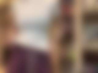 ZellaWolfenbarger's Live Sex Cam Show